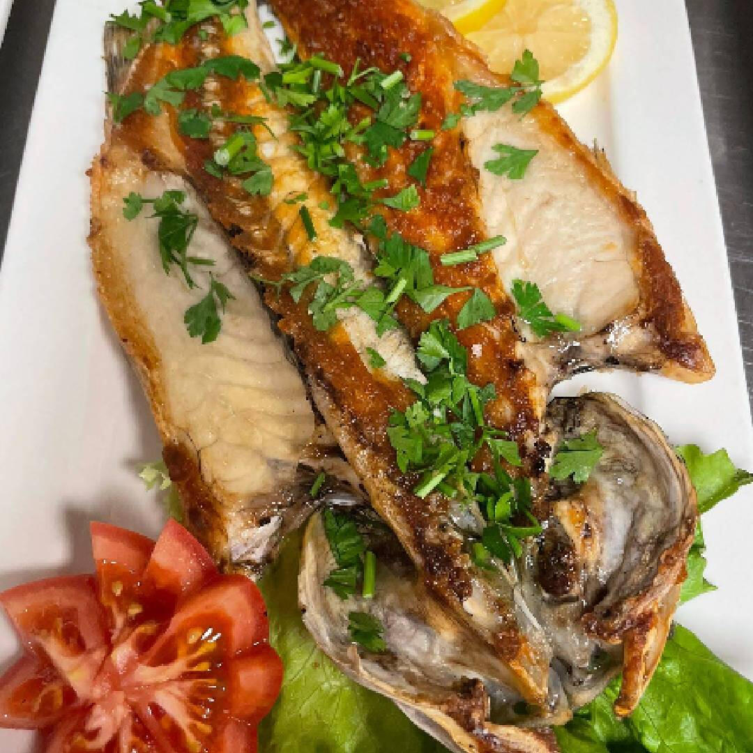 Pescado a la espalda con papas arrugadas, Garachico